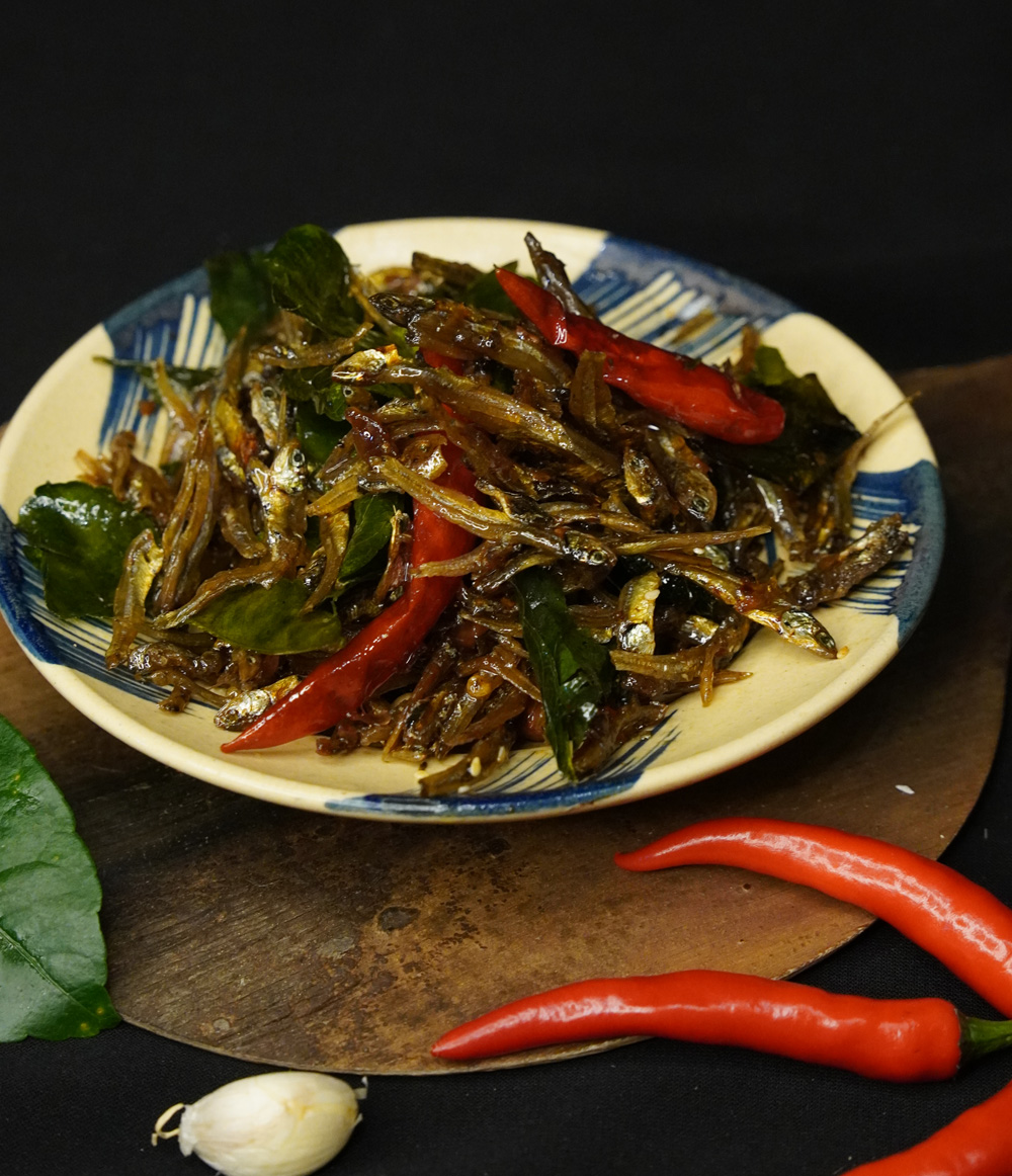 Cá Cơm Rim Lá Chanh 150gram - Mộc Truly