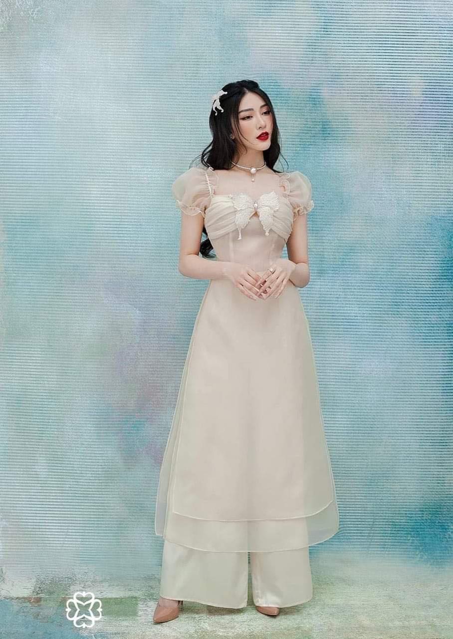Áo dài lụa cúp ngực sang chảnh đi tiệc