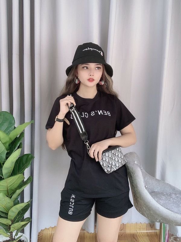 Set bộ ngắn in chữ phong cách dễ thương