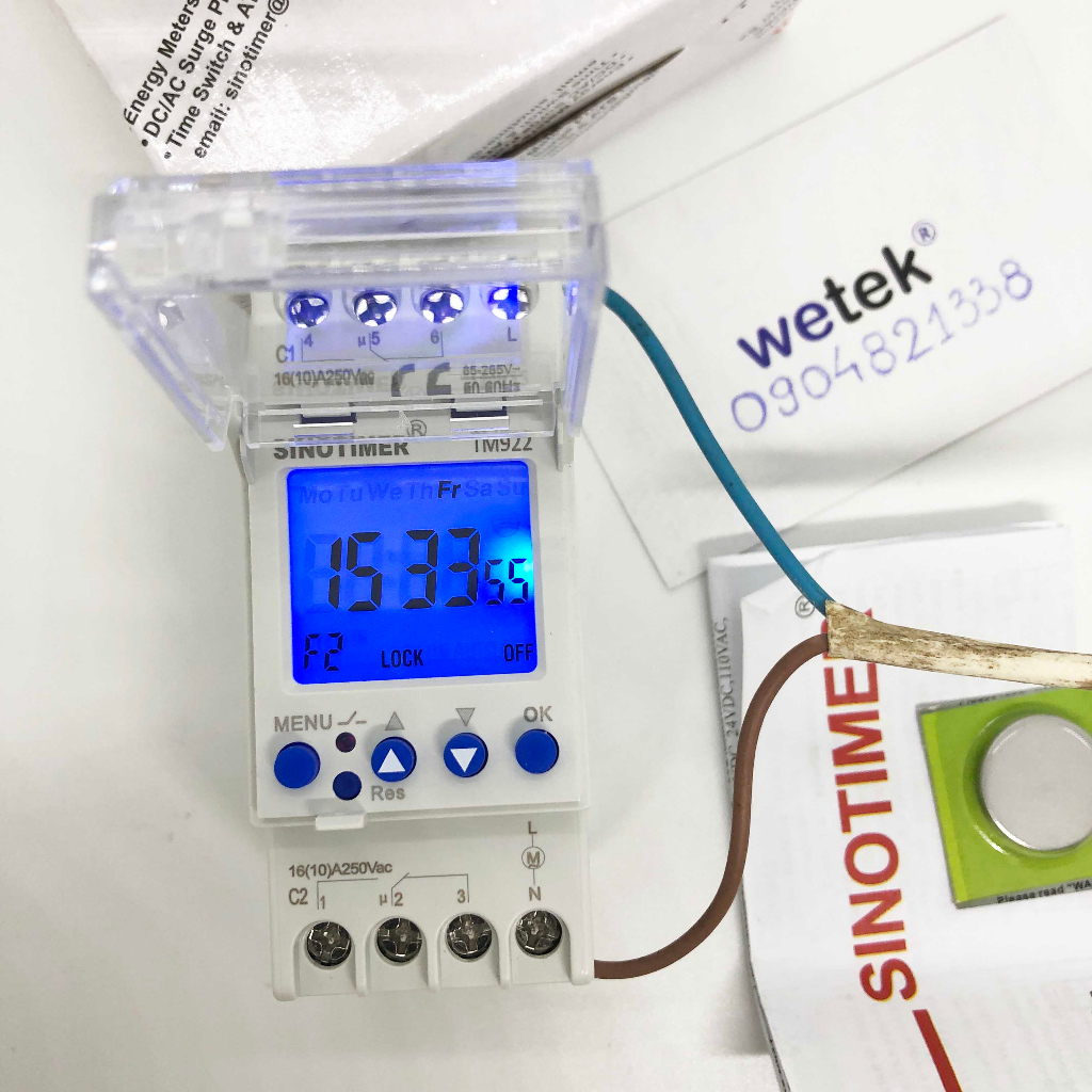 Timer 24h 7 ngày 2 kênh 16a sinotimer tm922, cài theo giây, lcd lớn có trợ sáng đèn nền, pin cúc áo, bh 12t