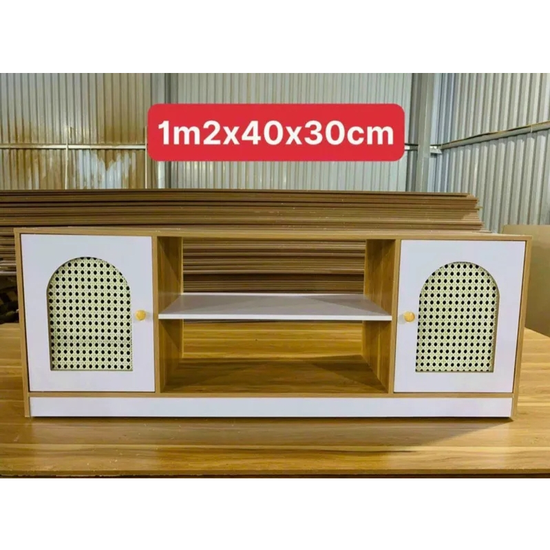 Tủ tivi để sàn cửa phối mây. Tủ gỗ để loa đài, đầu kỹ thuật số. Kích thước 120x40x30cm. Gỗ MDF cao cấp