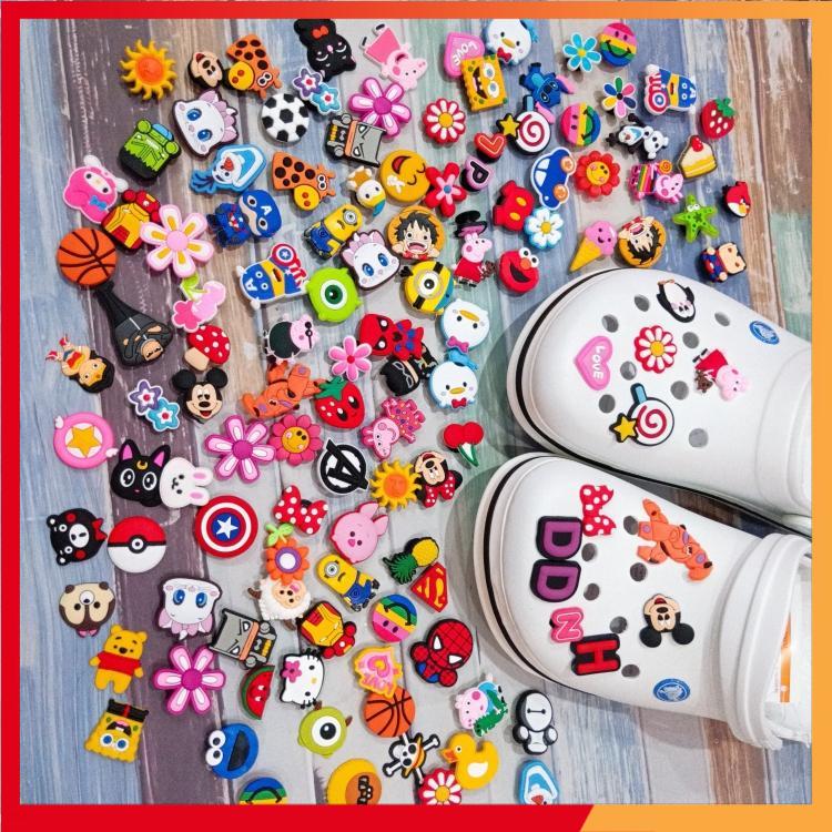 Set 10 Sticker 2D gắn dép sục Crocs