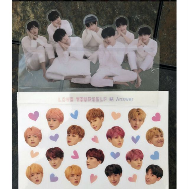 Sticker & standee từ album bts love yourself