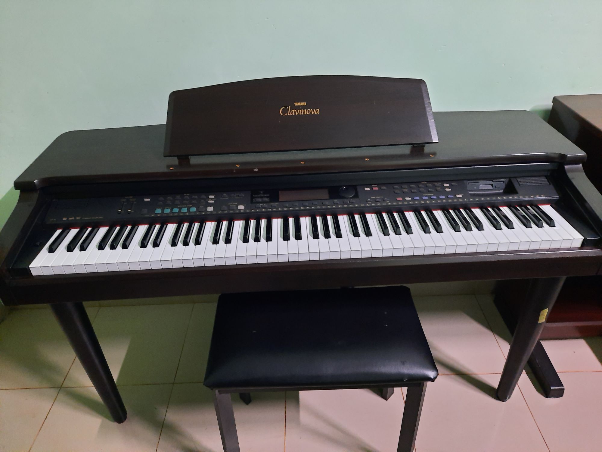 Yamaha cvp 79