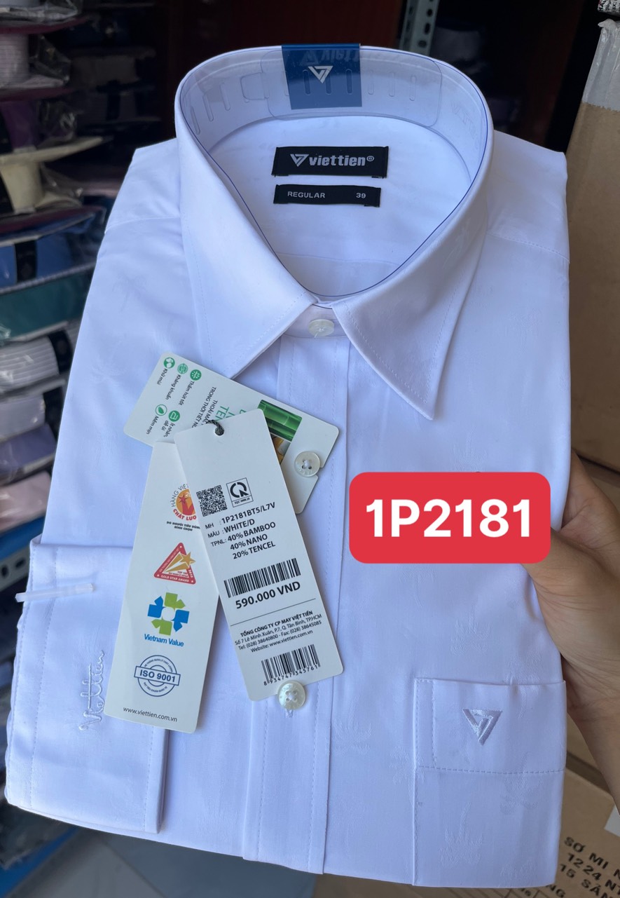 Áo sơ mi trắng dài tay giảm 50% Giá 590k sale 300k Form regular (tiêu chuẩn)
