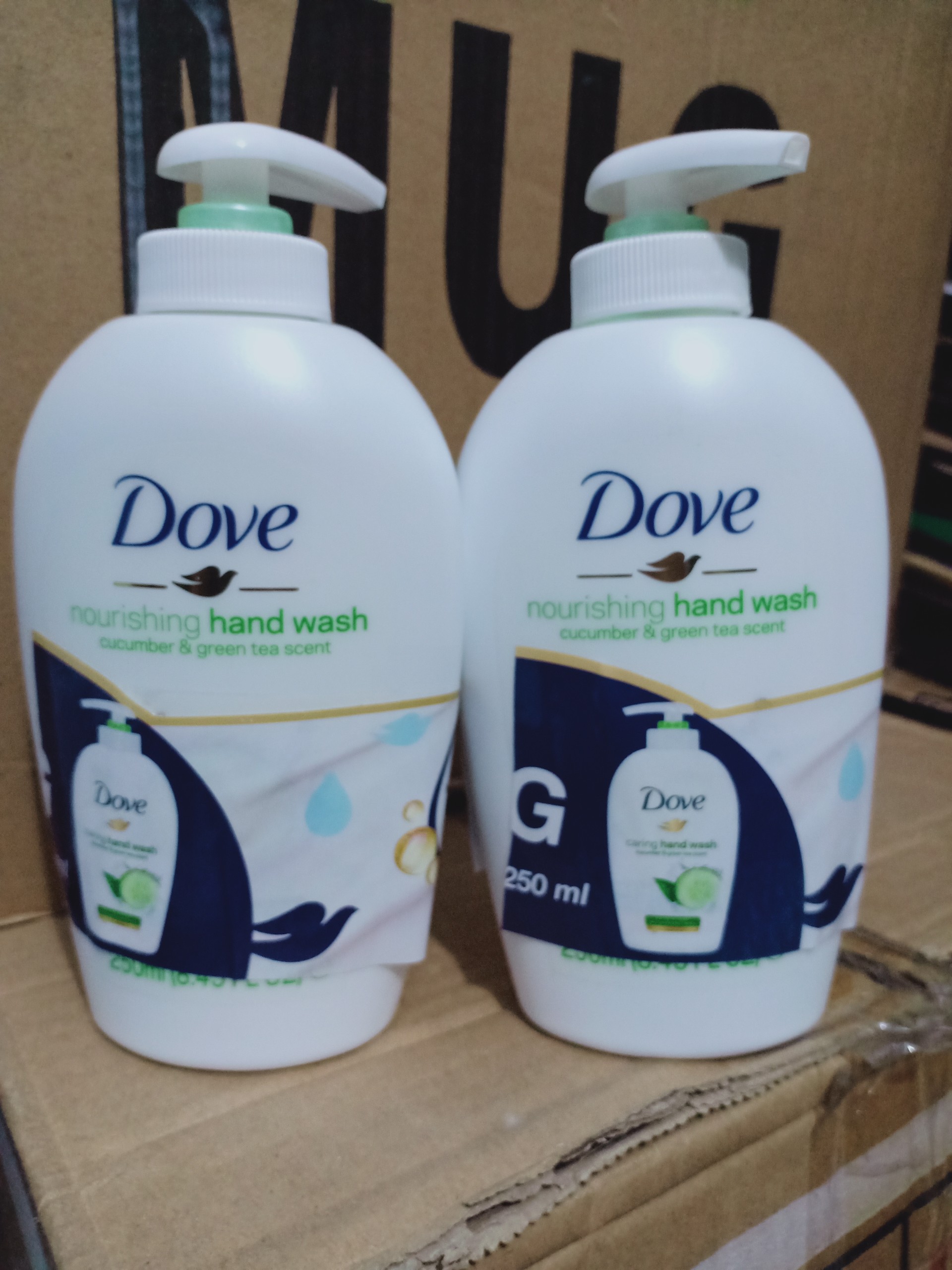 Combo 2 chai sửa rửa tay dove mềm mịn tự nhiên 250 ml*2