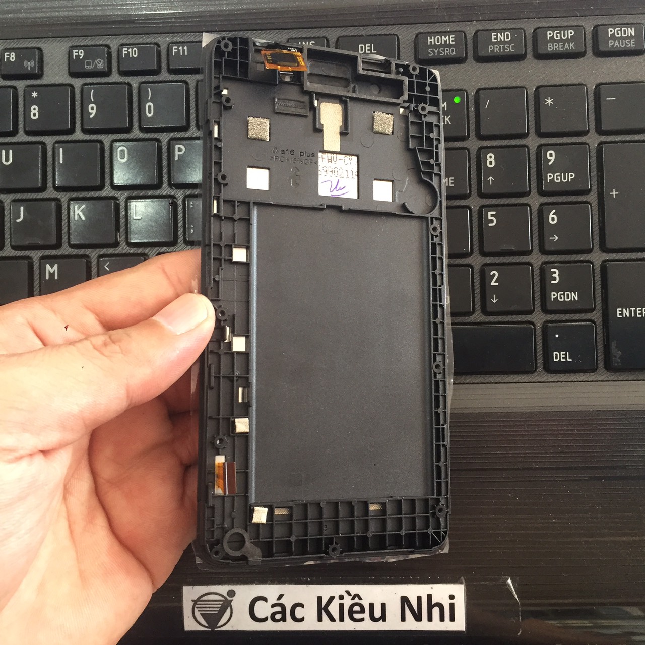 Itel A16+ A16 Plus Màn hình cảm ứng bộ liền khung zin chính hãng black