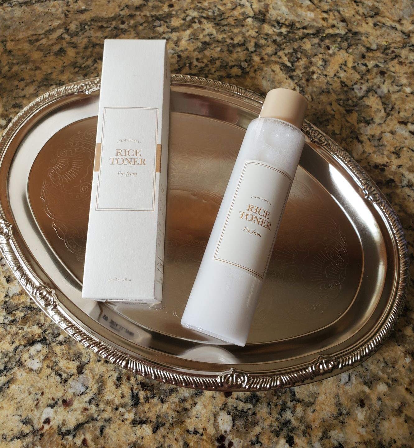 Nước Hoa Hồng I'm From Rice Toner Chiết Xuất Từ Gạo Dưỡng Sáng Da 150ml