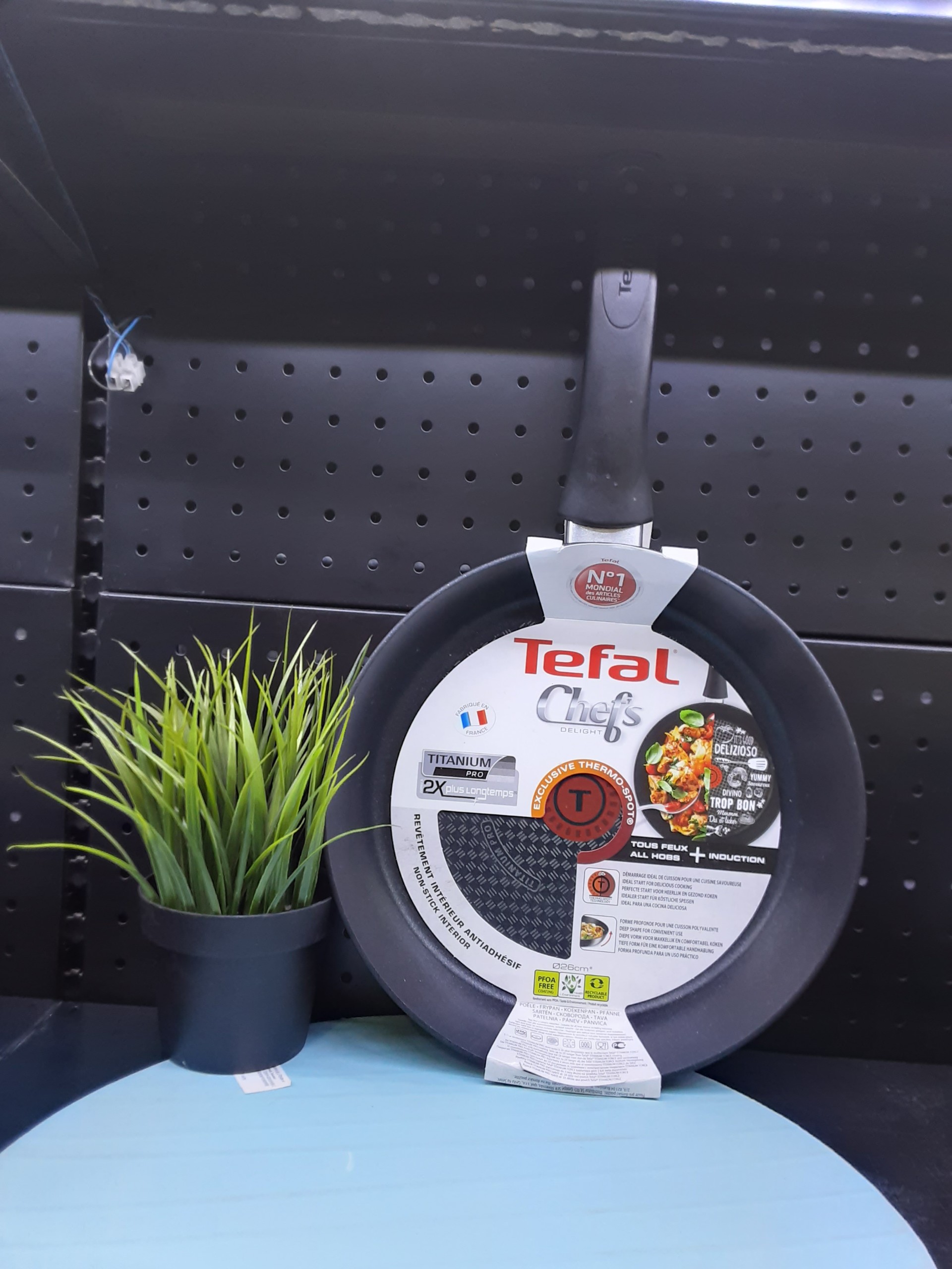 Chảo từ chống dính tefal titanium x2 22cm c6940302