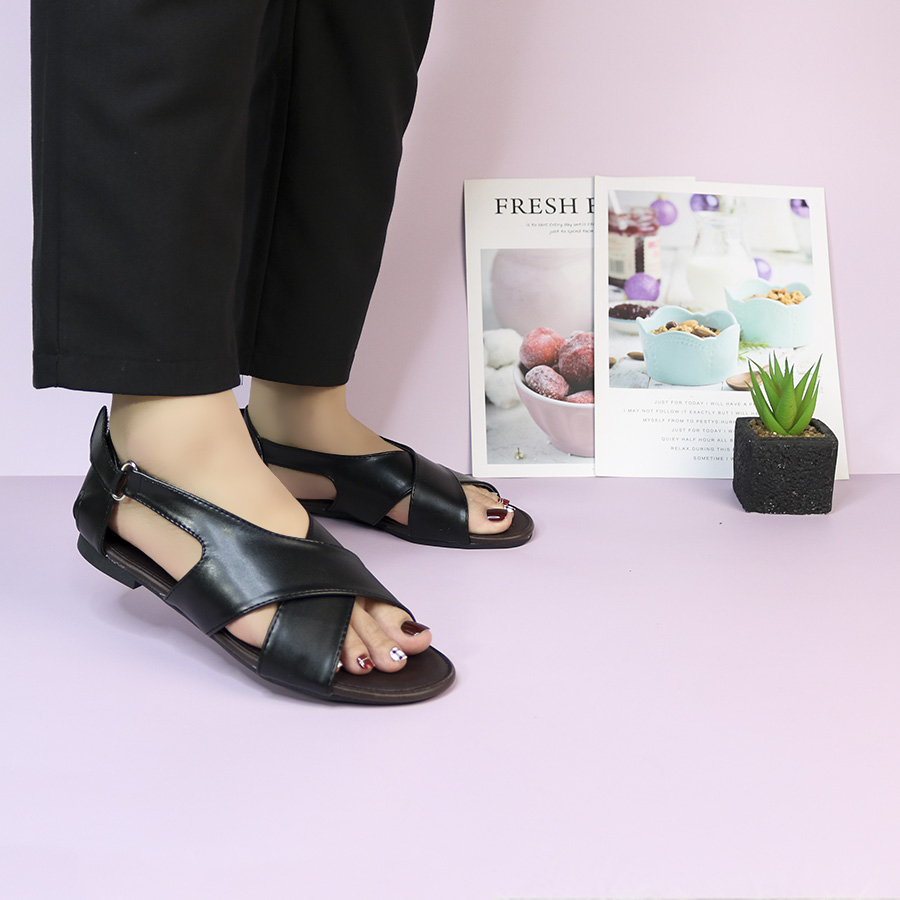 GIÀY SANDAL NỮ ĐẾ BỆT CHỮ X YOMI THỜI TRANG