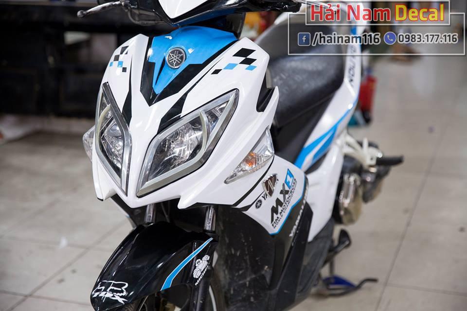 Tem Trùm Nouvo 4 Lx Trắng Xanh Akapovic