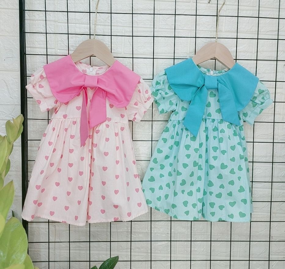 Váy bé gái - Đầm bé gái - Váy công chúa họa tiết mặt tim cổ bèo thắt nơ chất thô mềm cho bé 10-30 kg - Váy công chúa bé gái - Panda Kids