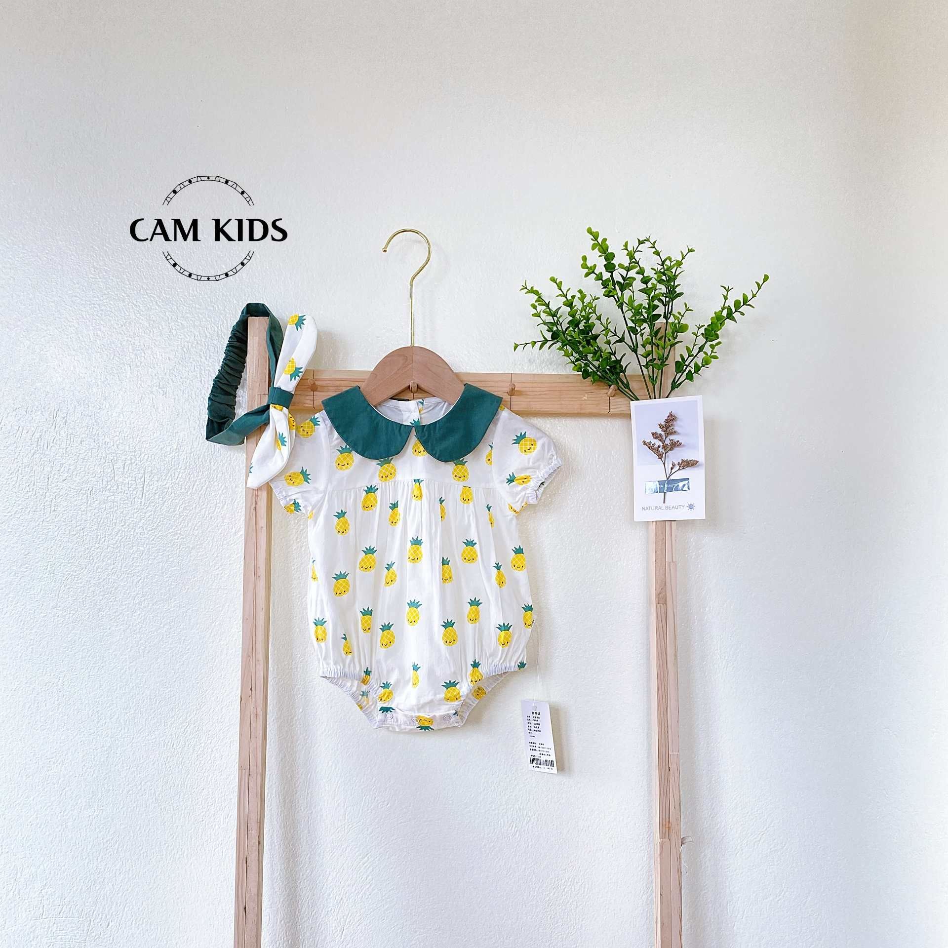 Body đùi bé gái mùa hè hình quả dứa kèm turban dễ thương chất vải thô mềm mát