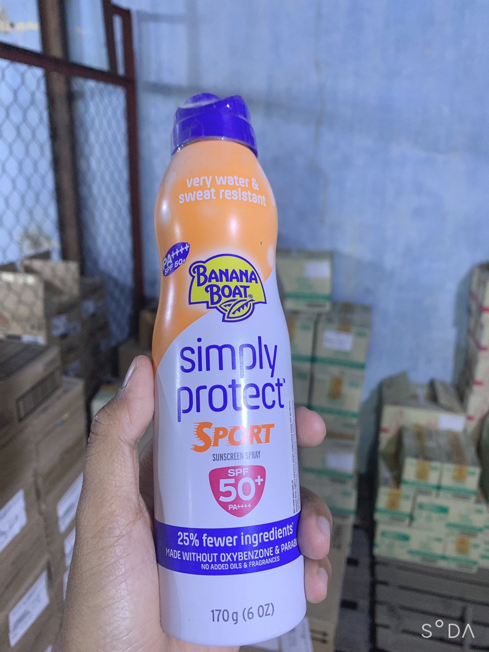Xịt Chống Nắng Banana Boat Simply Protect Sport SPF50 170gr