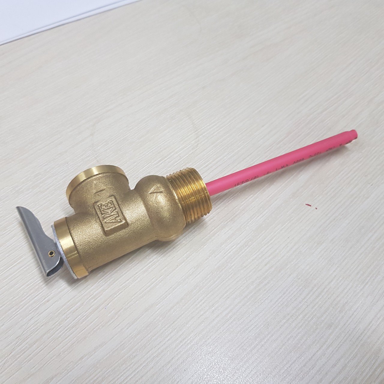 Van an toàn xả quá áp, quá nhiệt Safety Valve - AKE