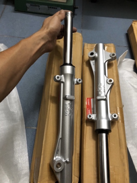 Phuộc trước ab 110 đời 2011 - 2012 fi zin hãng honda