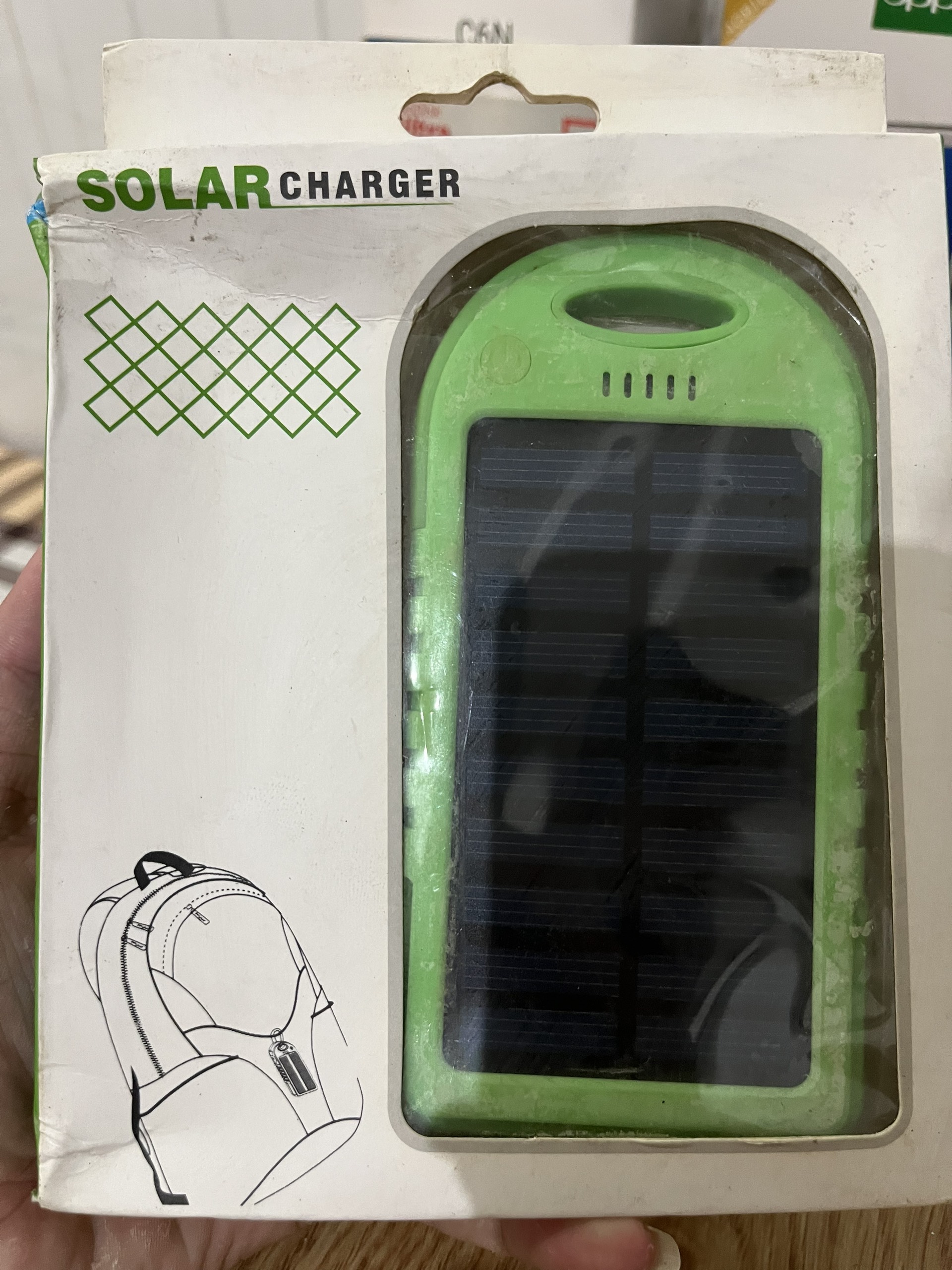 Pin sạc dự phòng năng lượng mặt trời 5 000 mAH