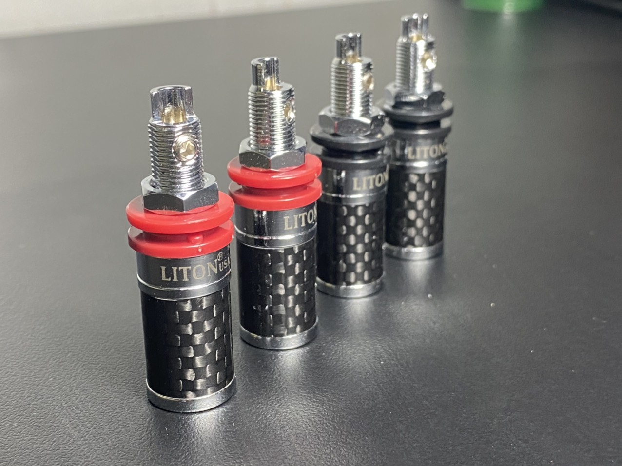 Cọc loa mỹ liton / usa mạ cacbon cực xịn cực chất lượng