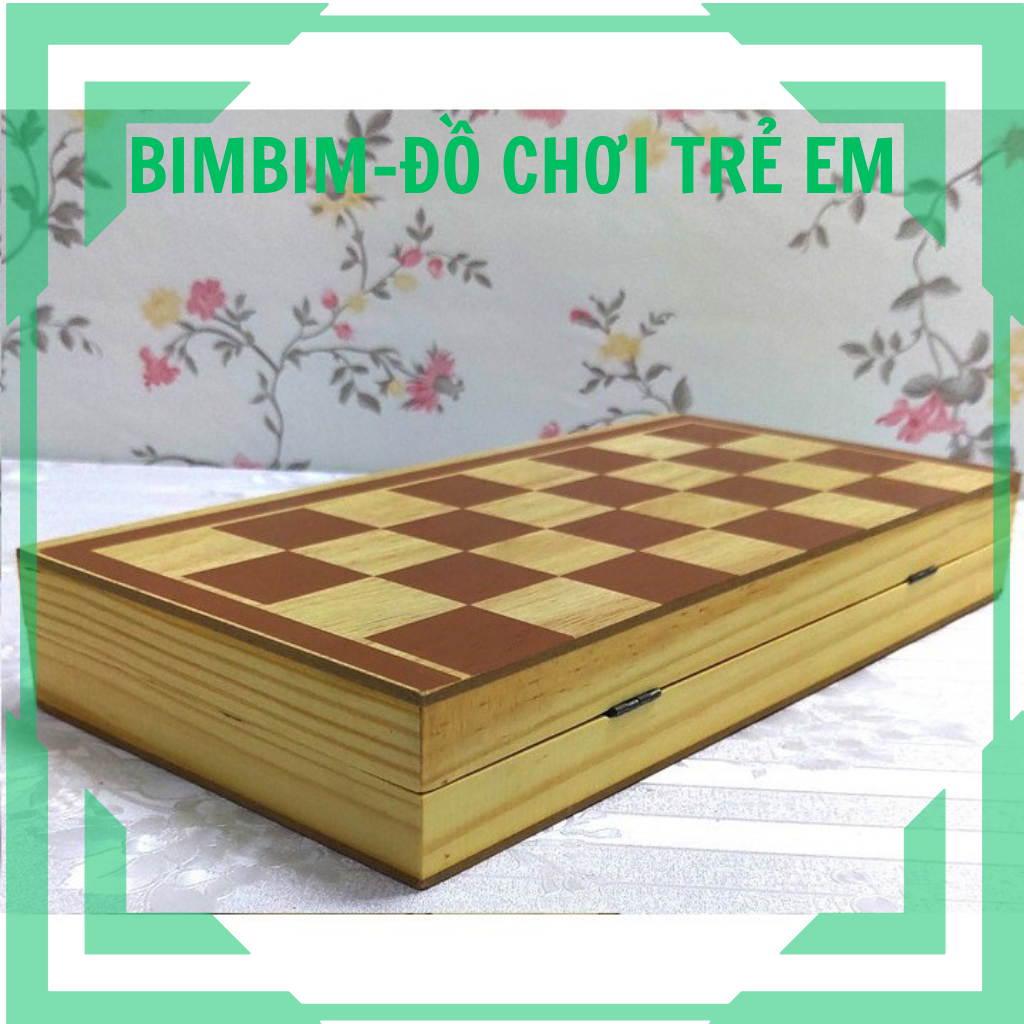 Cờ vua gỗ cho bé - Bộ cờ vua bằng gỗ tự nhiên kích thước bàn 30x30x2 cm