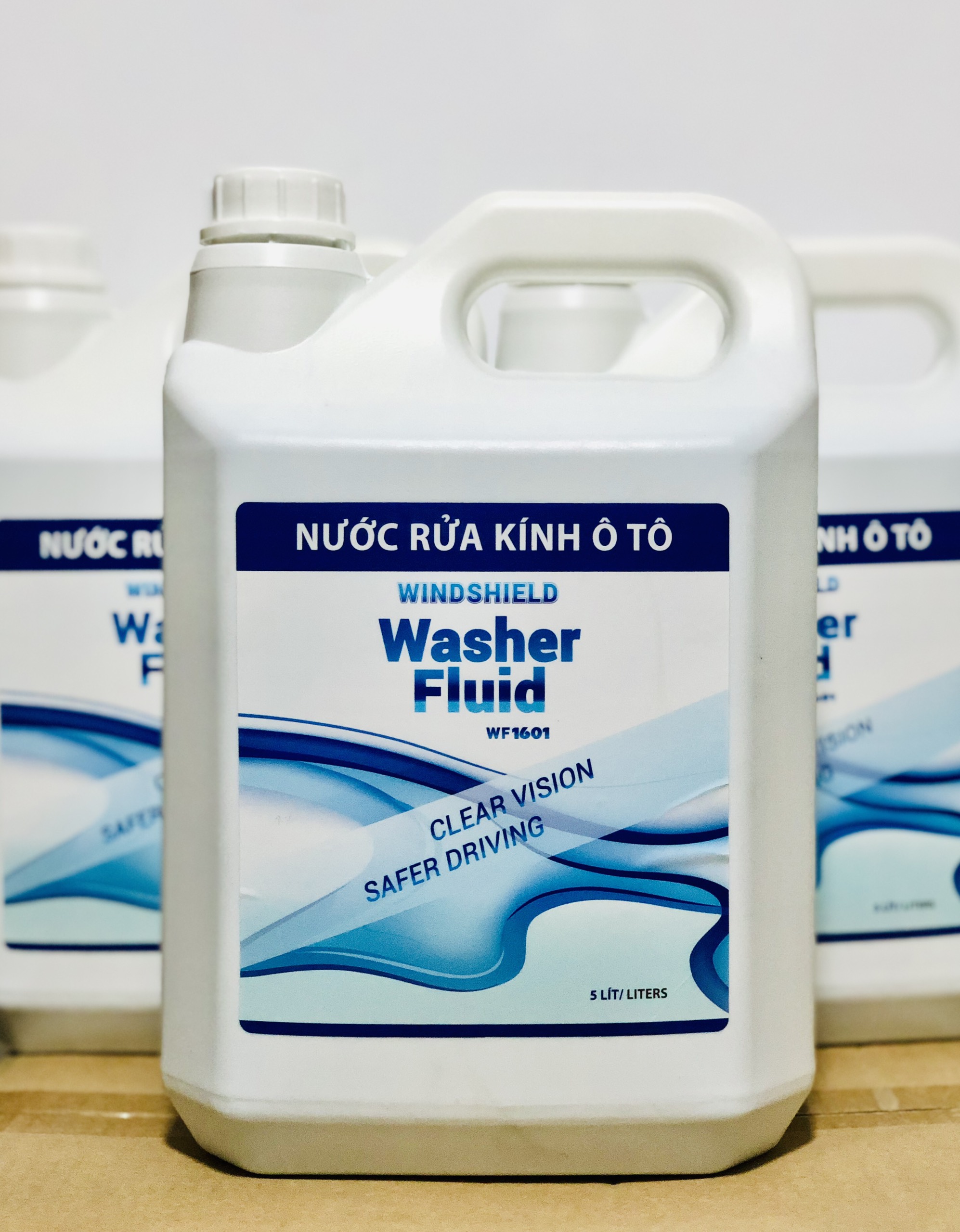 Thaco - nước rửa kính ô tô pha sẵn wf1601