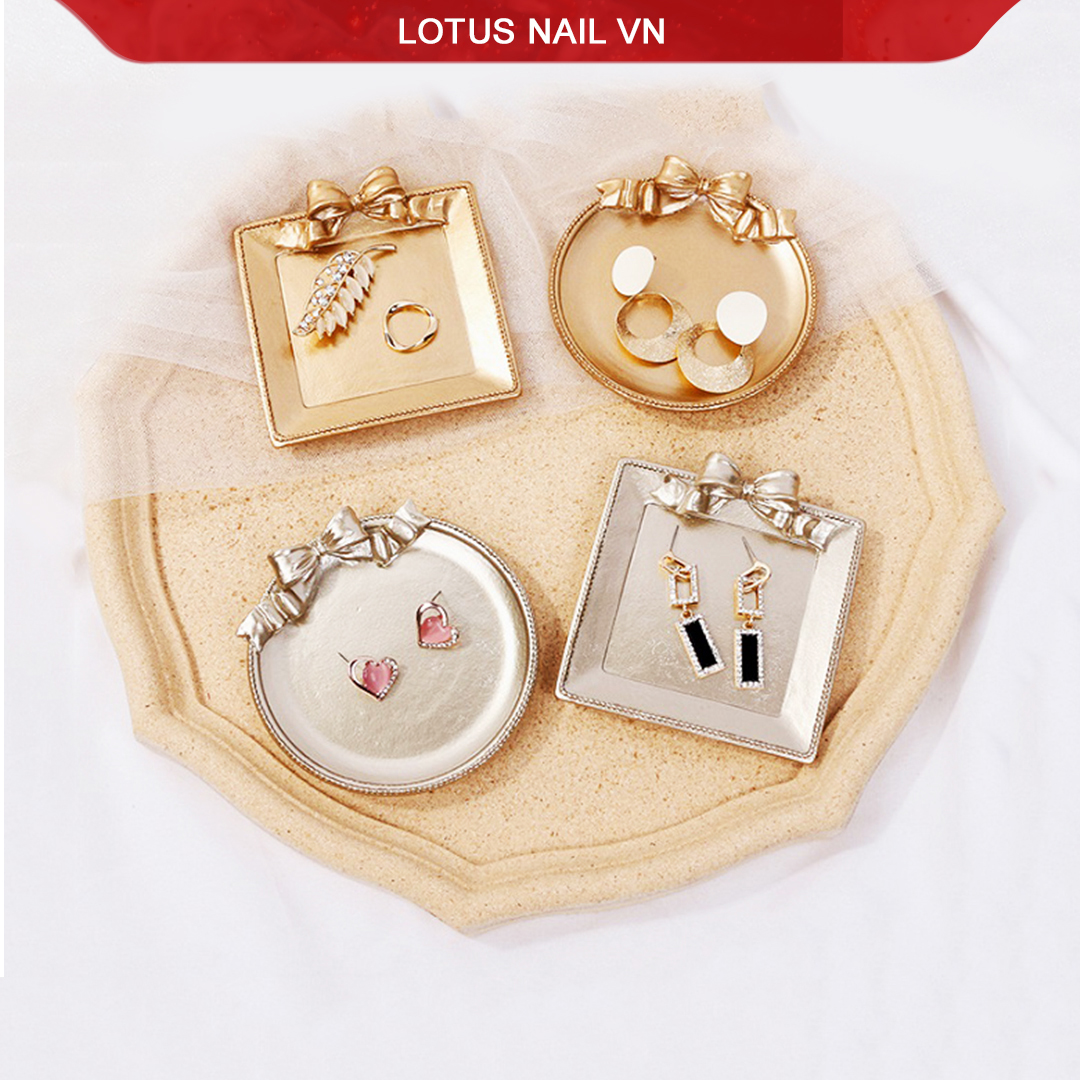 Phụ kiện chụp ảnh mẫu nail siêu xinh