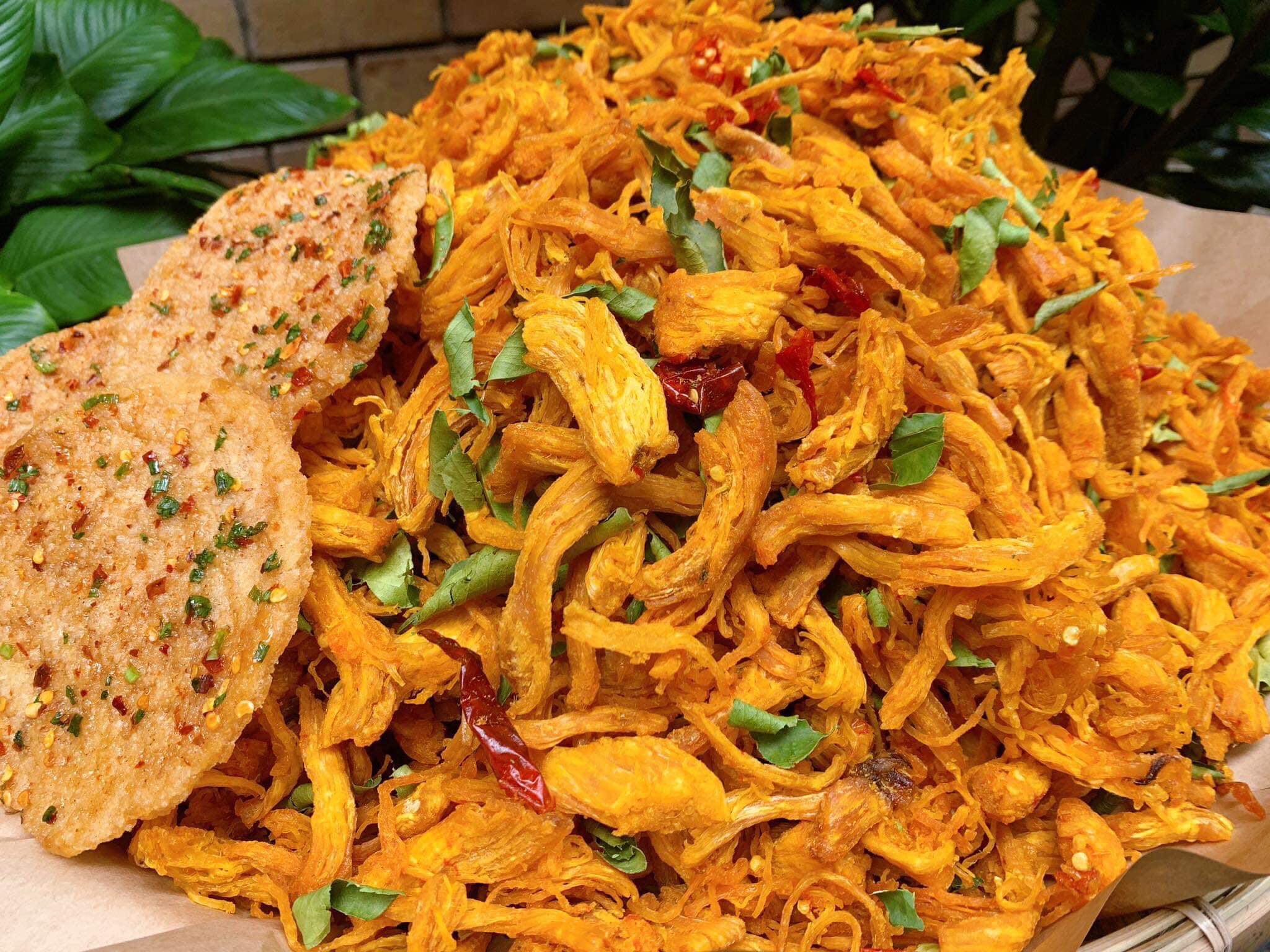 1kg khô gà cay lá chanh giòn ngon đậm vị thượng hạng