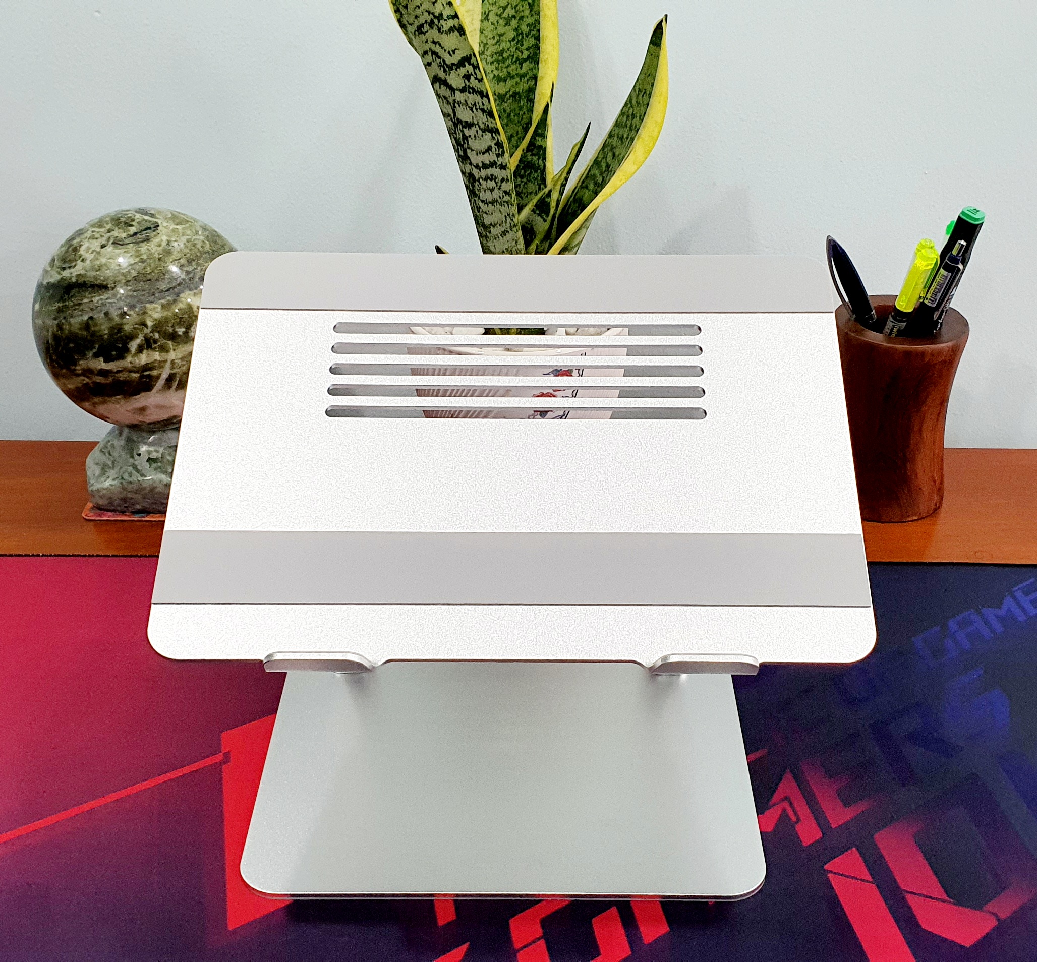 Giá Đỡ Hợp Kim Nhôm Nguyên Khối Nillkin ProDesk Adjustable Stand cho Laptop Macbook/ Dell/ HP/ Ipad