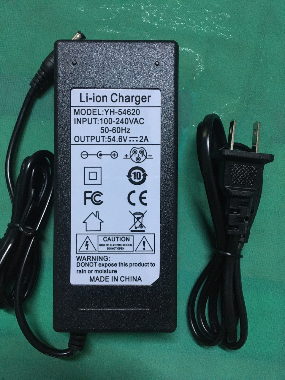 Adapter dc 54.6v 2a sạc pin li-ion 13s 48v 2a