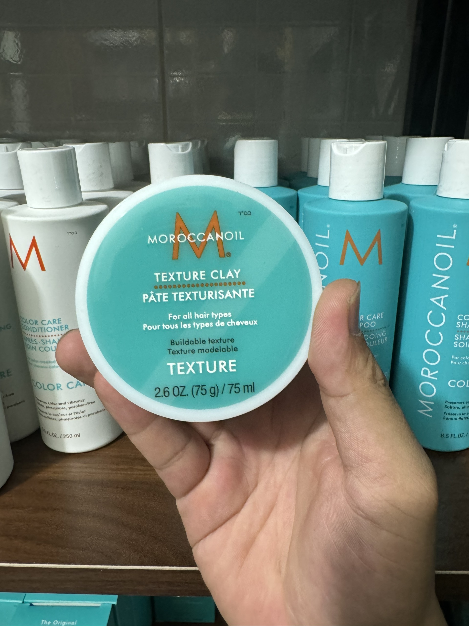 Kem tạo nếp tóc Moroccanoil Textuxe Clay 75ml