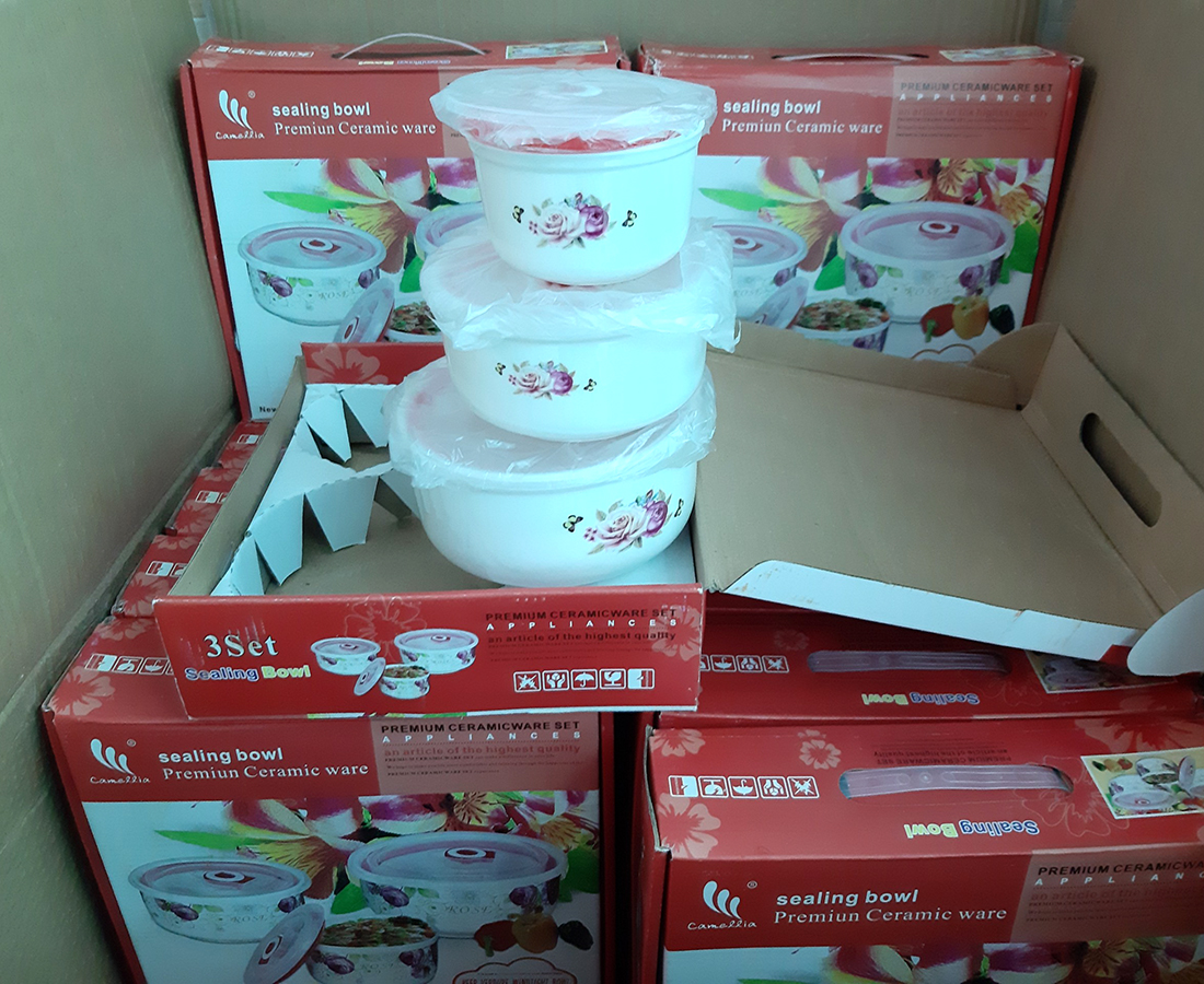 Bộ 3 tô thố sứ có nắp đậy kín có hộp siêu đẹp