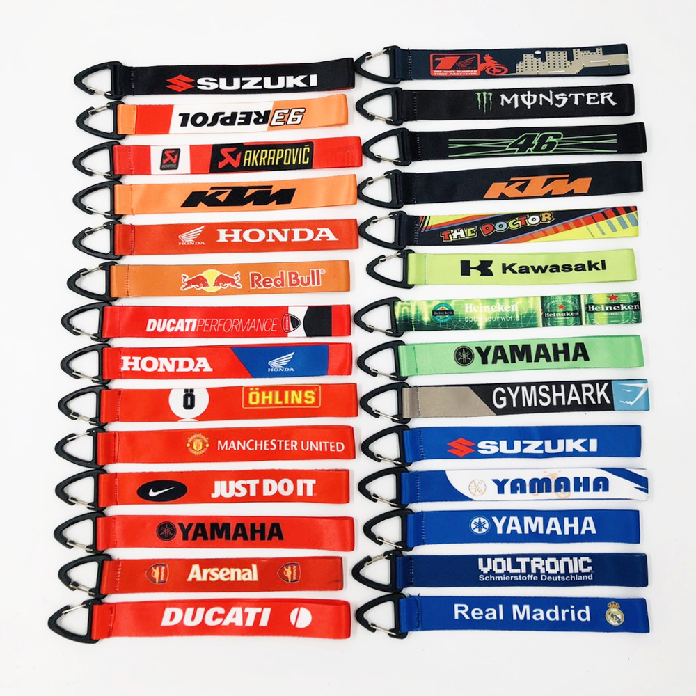 MÓC KHÓA XE MÁY MẪU MỚI ( ĐẦU NHỰA - DÂY SATIN )