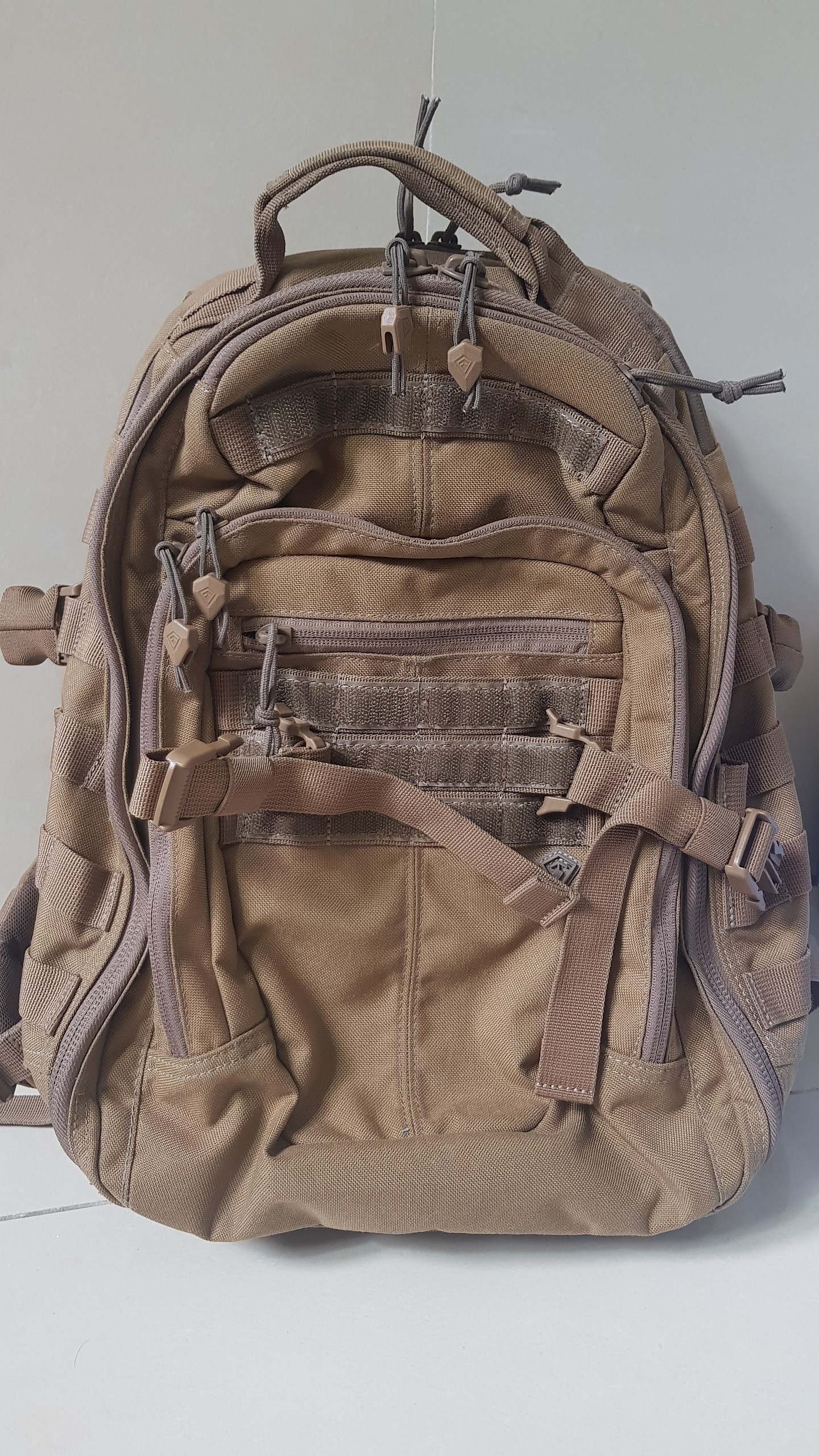 Balo First Tactical Specialist 25L Coyote, Like new