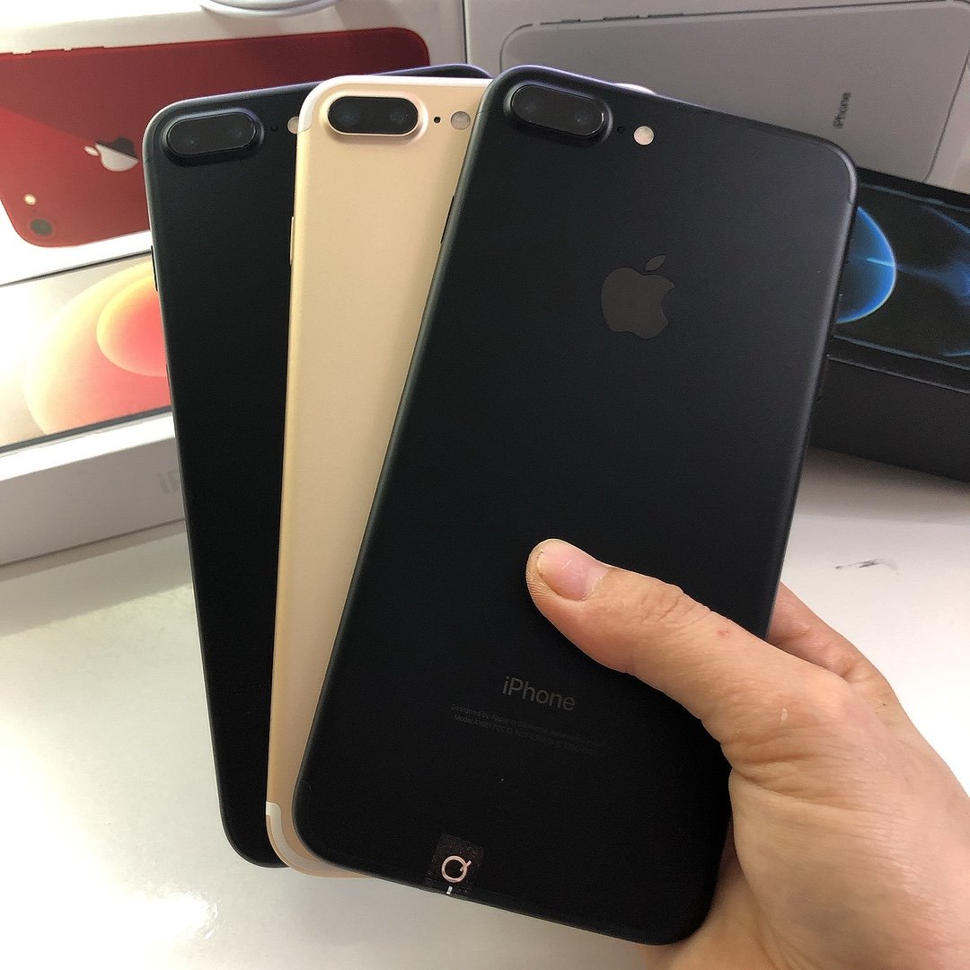Điện thoại 7P/ 7 Plus quốc tế - dùng sim. Bộ nhớ 32/128 GB. Màn hình lớn 5.5 inch. Bảo hành 3-12 tháng, tặng phụ kiện khi mua máy
