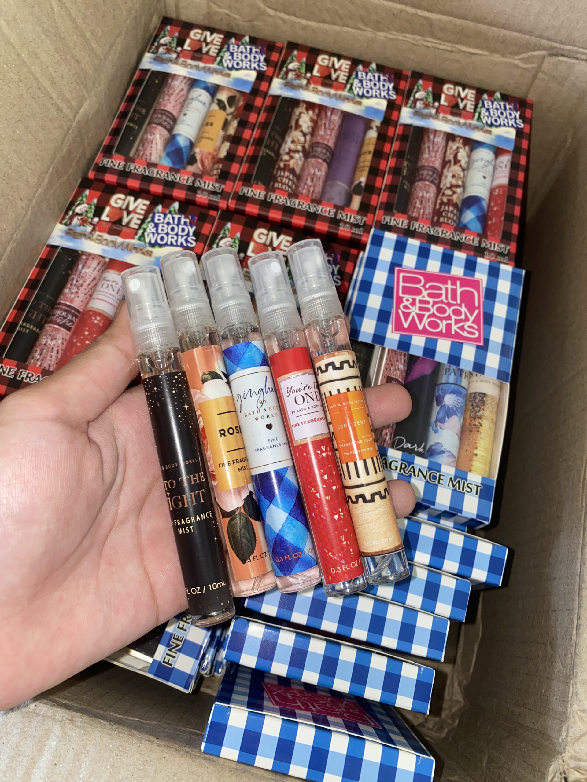 Set mini combo 5 chai Bodymist Bath&Body Work 10ml mùi siêu HOT tặng kèm 1 chai 10ml mùi bất kỳ