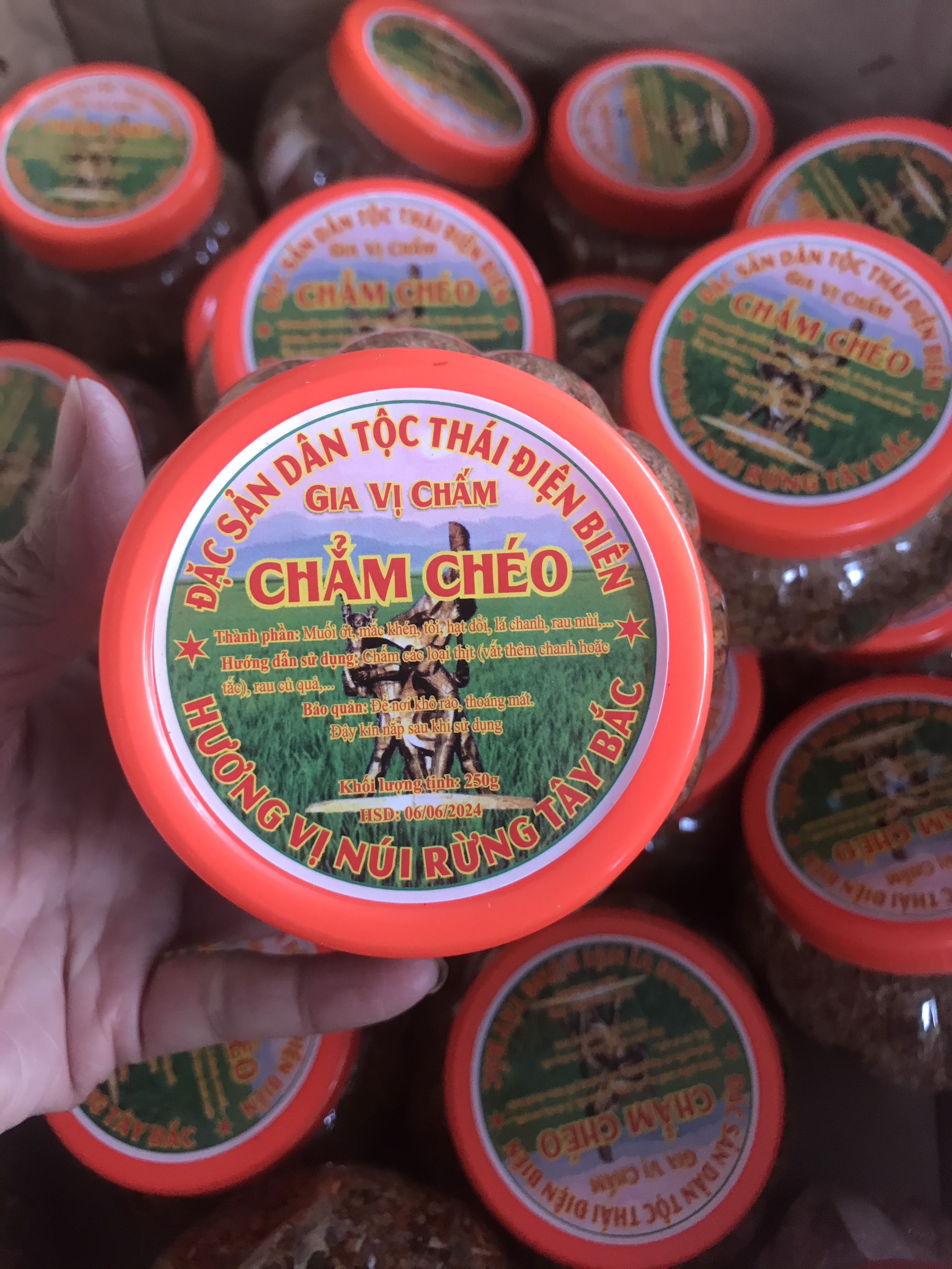 Muối chẩm chéo tây bắc chuẩn vị Loại 1 250g