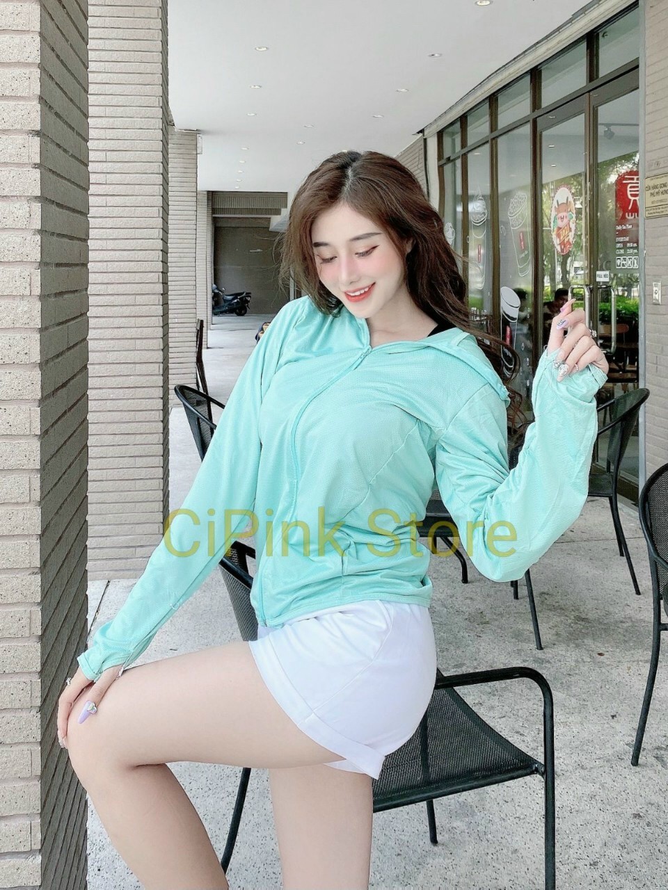 ÁO KHOÁC CHỐNG NẮNG NỮ CHẤT CỰC MÁT KHÔNG NHĂN UNIQLO NHẬP KHẨU NHẬT BẢN CAO CẤP GIÁ RẺ ĐẸP CHỐNG TIA UV 2 LỚP 4 BẢO VỆ DA CÓ TÚI ĐỰNG MỚI NHẤT TRUNG NIÊN CÓ MŨ TRÙM ĐẦU TAY ÁO DÀI XỎ NGÓN