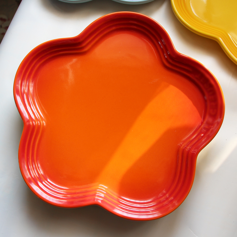 [Đĩa lẻ xả kho 3 ngày] Đĩa bát Le Creuset-thương hiệu Pháp /đĩa hình hoa gốm sứ cao cấp, màu xanh đỏ hồng vàng dùng decor trang trí bàn ăn nhà bếp, đựng món ăn khác nhau salad bánh kem vv tại Gia dụng Smarthome