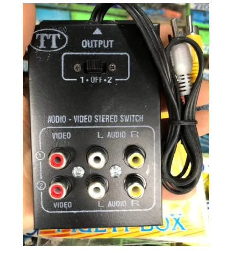 Bộ chia AV 2 đường ( 6 lỗ )