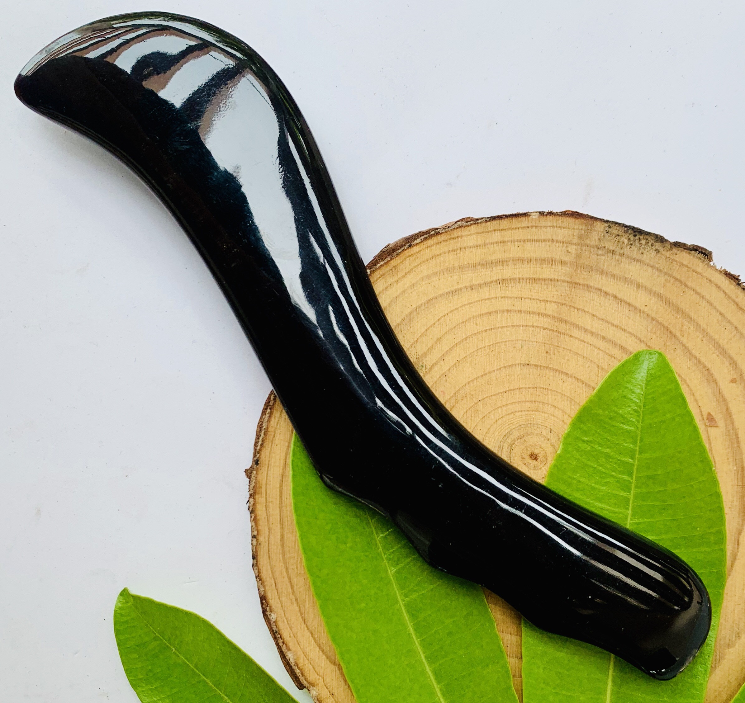 Dụng cụ cạo gió - CÂY ĐIỆN CHẨN, CẠO GIÓ ẤN HUYỆT CHUYÊN DỤNG BẰNG SỪNG - HAHANCO [MH828]