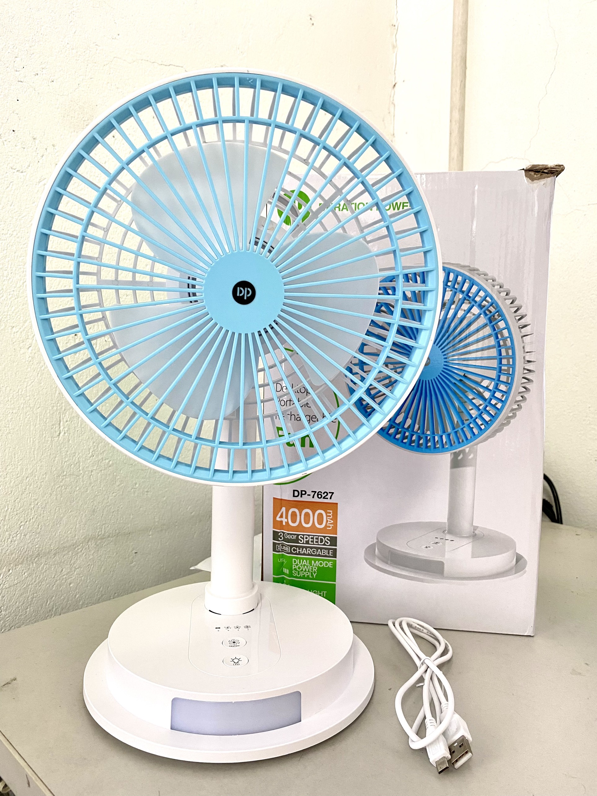 Quạt sạc để bàn DP7627, quạt, quạt sạc, quạt tích điện, quạt mini, quạt điện, quạt máy, quạt tích điện mini, quạt sạc điện, máy quạt, quạt điện cơ, quạt bàn, quạt mini để bàn,quạt hơi nước,quạt điều hòa,quat tich dien