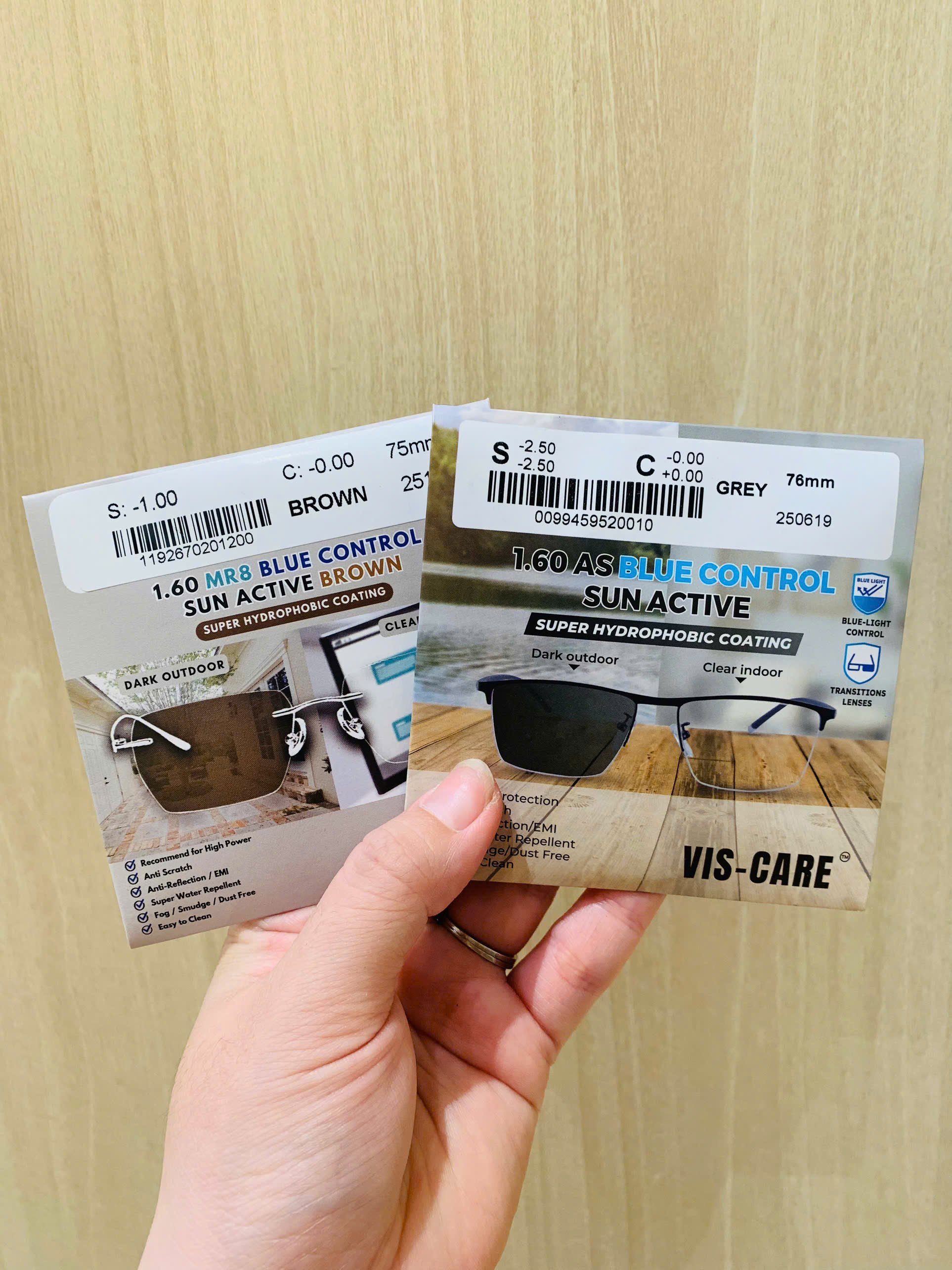 Tròng viscare mỏng 1.60 cận/viễn/loạn đổi màu chống ánh sáng xanh chính hãng mắt kính OURESS