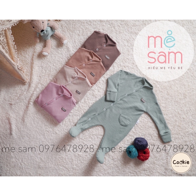 Bộ Sleepsuit Cài Chéo Phối Túi, Liền Tất Waffle Cookie