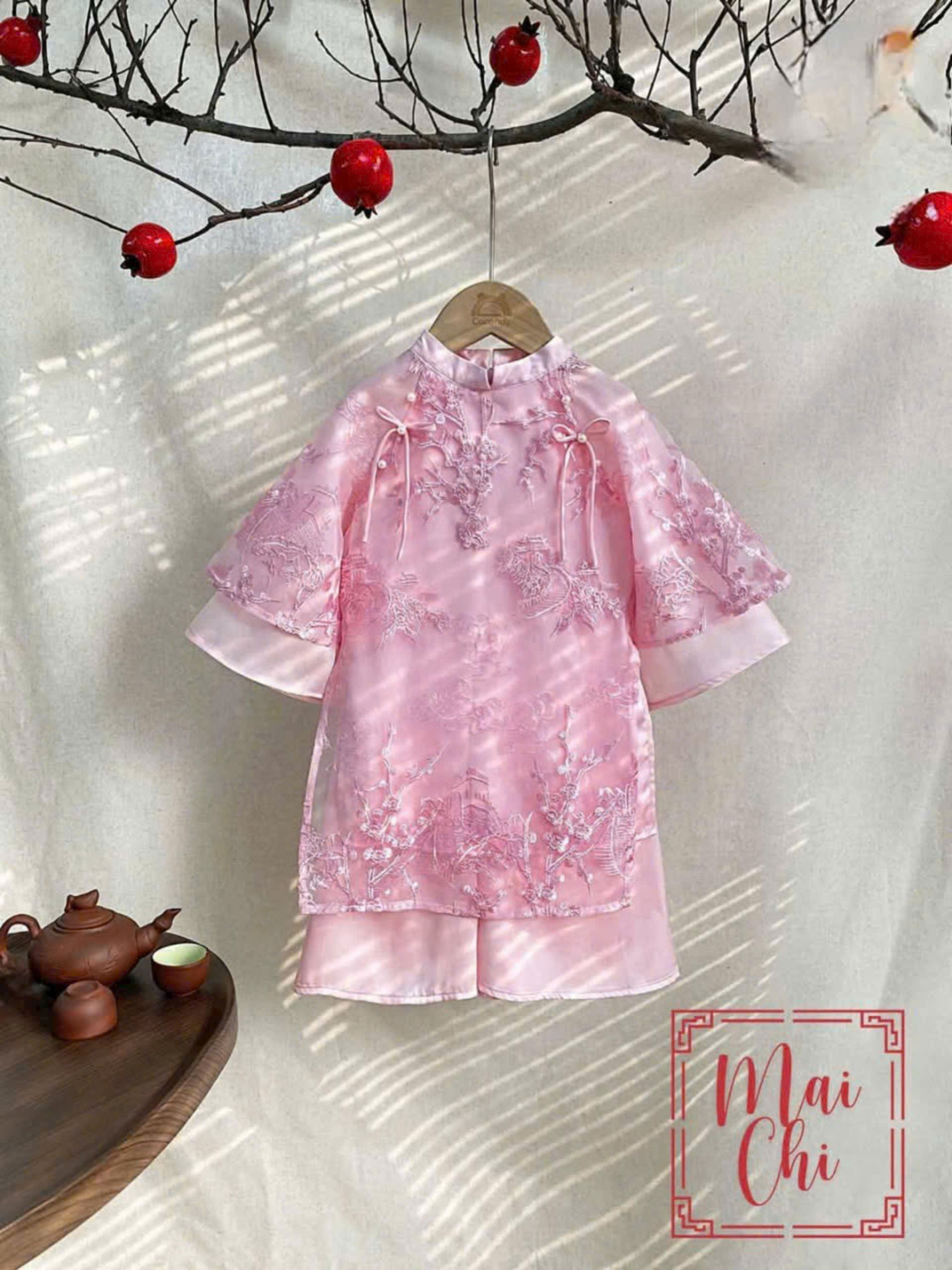  Áo dài tết cho bé Áo dài cách tân xinh xắn tươi tắn chất liệu lụa 4 tà mềm mại họa tiết ngộ nghĩnh bắt mắt  8kg - 45kg  