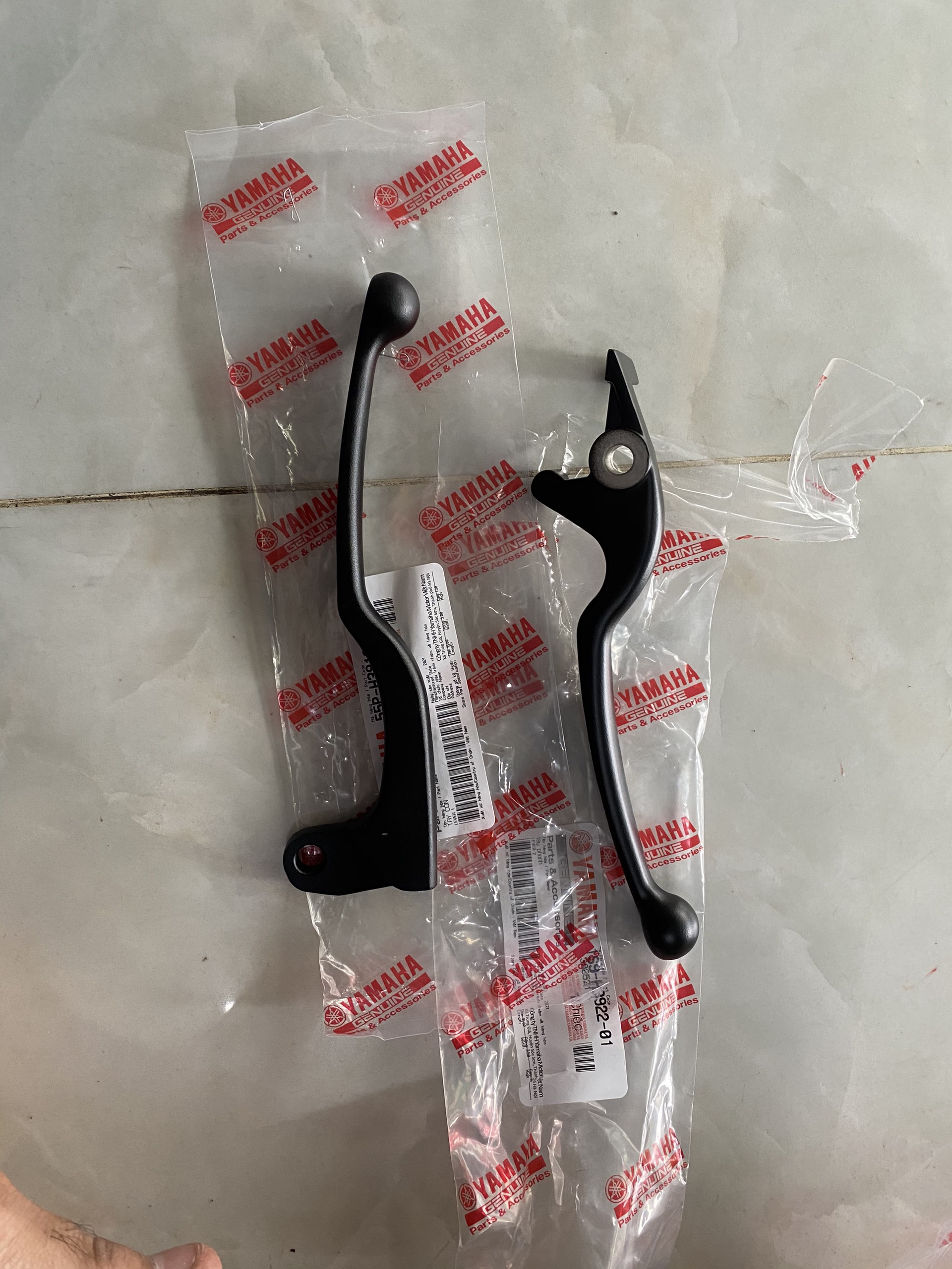 Tay thắng, tay côn xe ex135 ex150 chính hãng yamaha