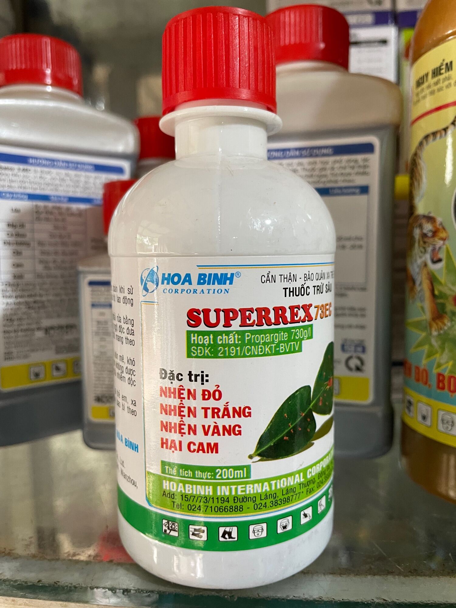 Superex 73ec; diệt nhện đỏ, nhện trắng, nhện vàng, nhện lông nhung trên cây ăn trái giai đoạn trước ra hoa và sau đậu quả #thuốc_ diệt_nhện_ đỏ #thuốc_trừ_ nhện_mỹ; #thuốc_trừ_nhện #đặc_trị_nhện_đỏ