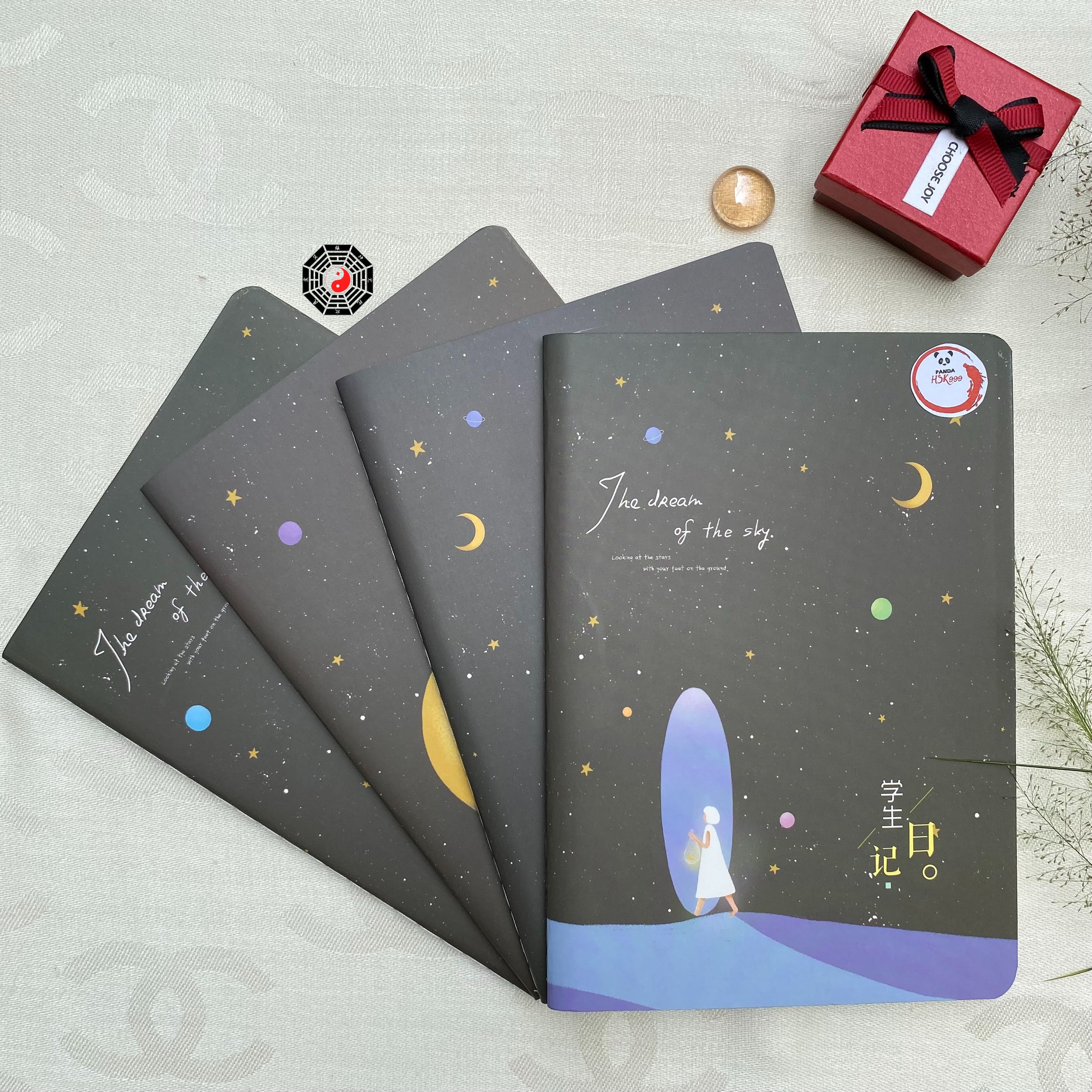 Vở Luyện Viết Chữ Hán Tạp Chí Lồng Đèn Luyện Viết Tiếng Trung Nhật Hàn Siêu Dày 72 Trang MS03