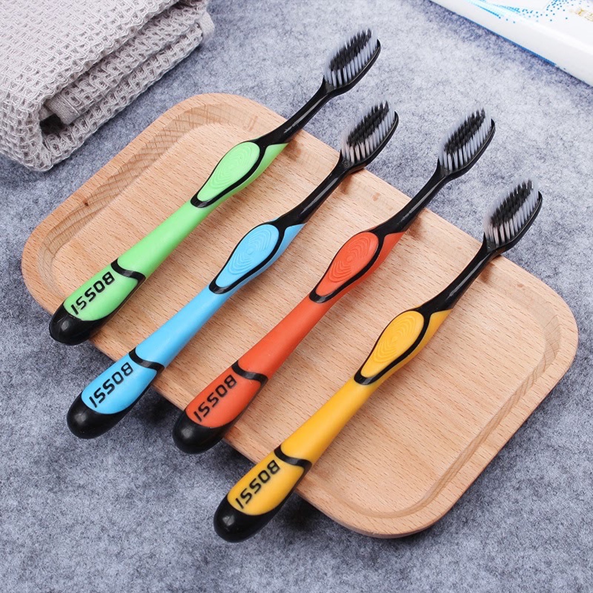 [HCM][ HOT HOT ]COMBO 2 BÀN CHẢI ĐÁNH RĂNG BOSSI THAN TRE SIÊU MỀM [NT SHOP] mua 2 combo tặng 2 móc dán tường siêu dính