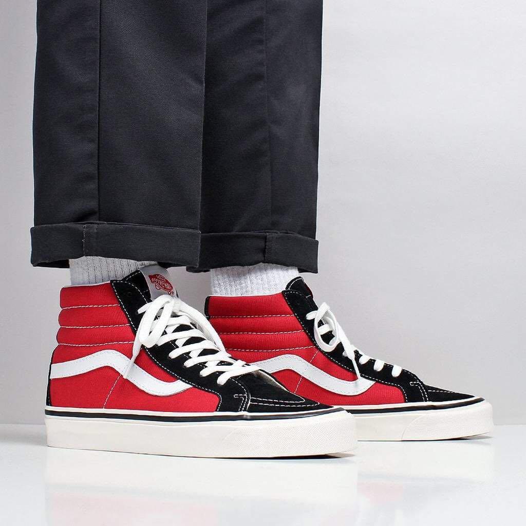 Giày Vans chính hãng Sk8 Hi Red Black