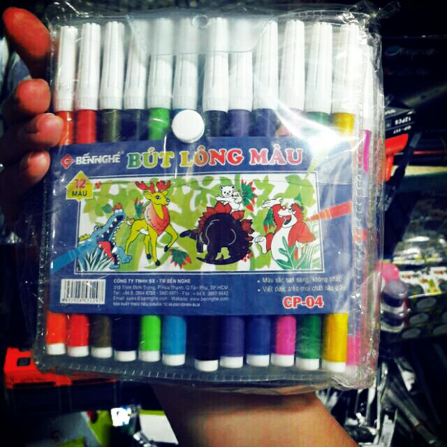 Bút lông màu Bến nghé 12 màu.