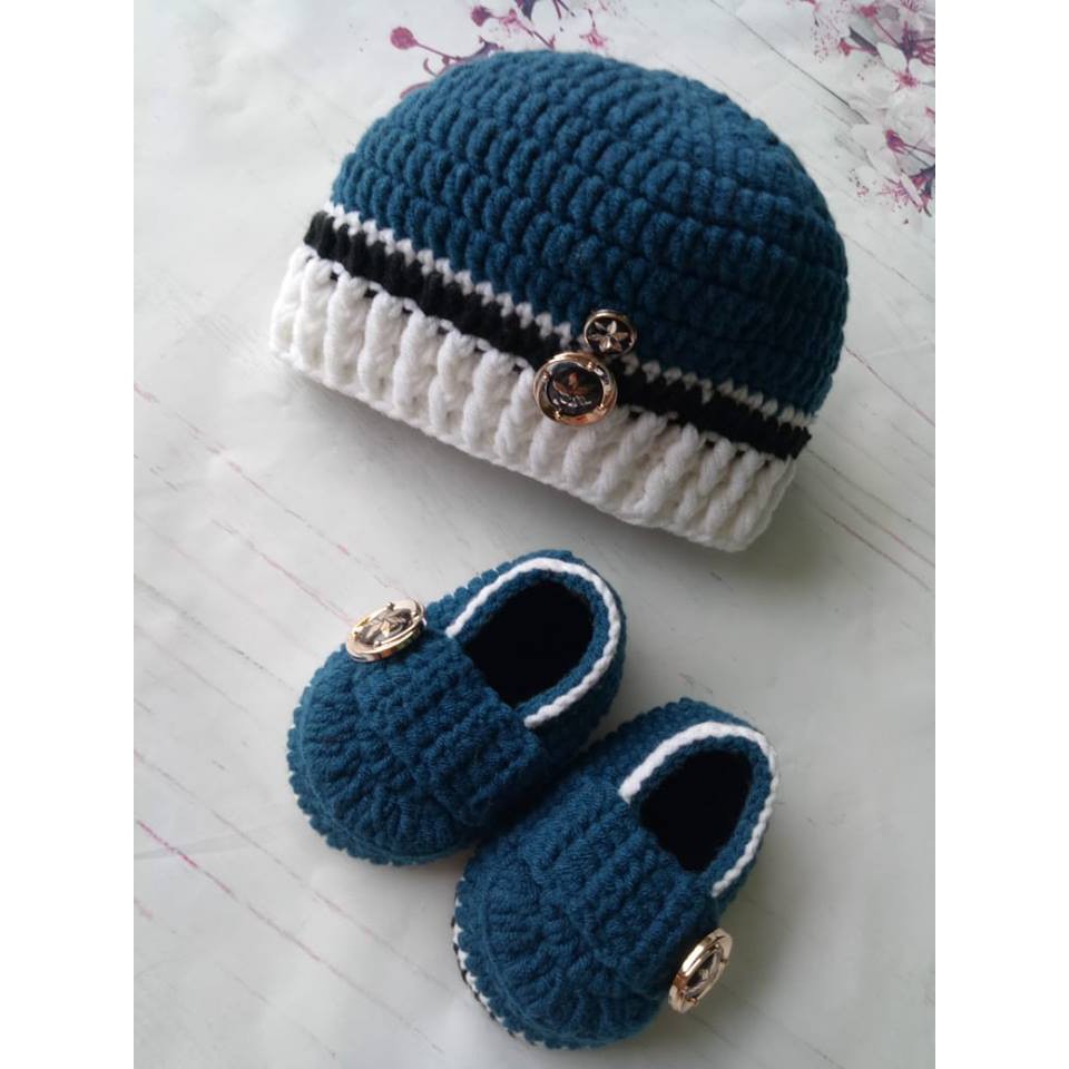Set nón và giày len cho bé trai mẫu mới
